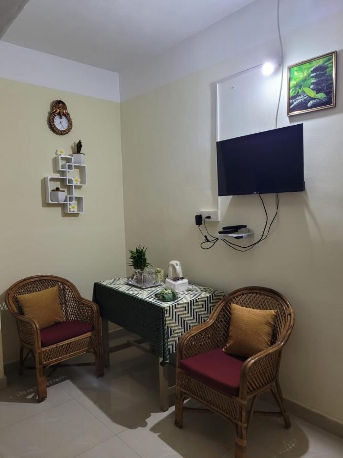 Sandy Beach Hotel Thiruvananthapuram ภายนอก รูปภาพ